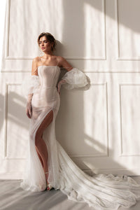 Step into a dream with the Priscilla Gown - a delightful, delicate angel gown that will take your breath away. Crafted from the highest quality materials, it's beauty and comfort is truly unrivaled. Whether it's for an unforgettable evening or a special occasion, Priscilla will add a timeless elegance to any outfit. What are you waiting for? Get enchanted now!