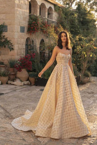 Robe Felicity
