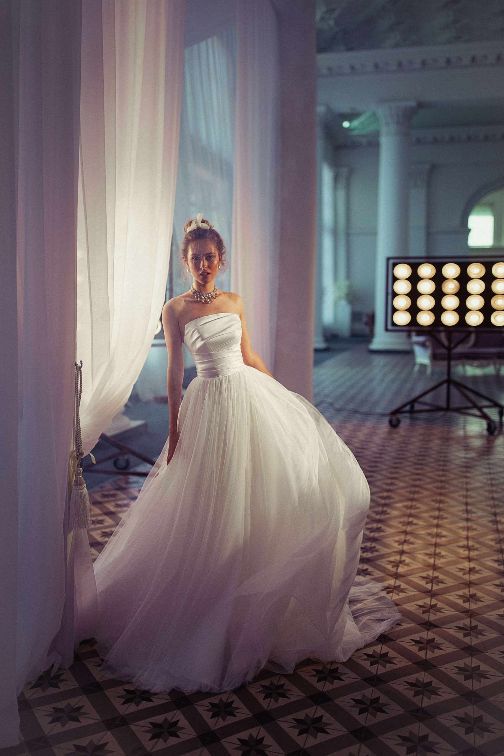 Look beautiful and feel magical in the Candice Gown! This outstanding dream-like wedding gown will make all your nuptial fantasies come true. No matter your size or shape, this robe will be sure to fit like a glove and make you look and feel divine on your special day. Get ready to be spellbinding!