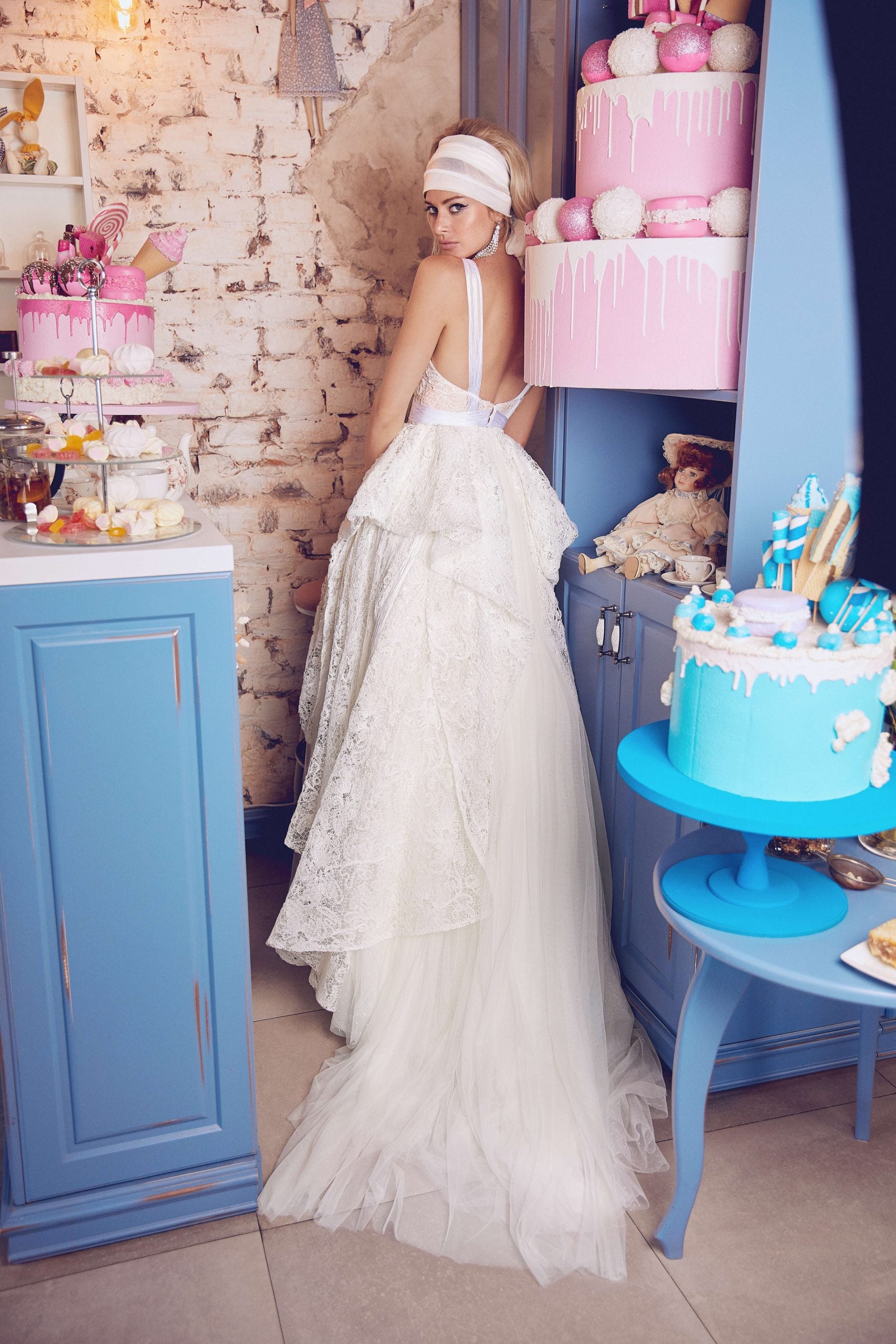 Transcend the ordinary on your fantasy night as the dreamy and elegant Soleil Gown. Crafted with luxurious fabric, its intricate lace detailing and romantic bridal style provide an irresistibly romantic look that's perfect for a special night.