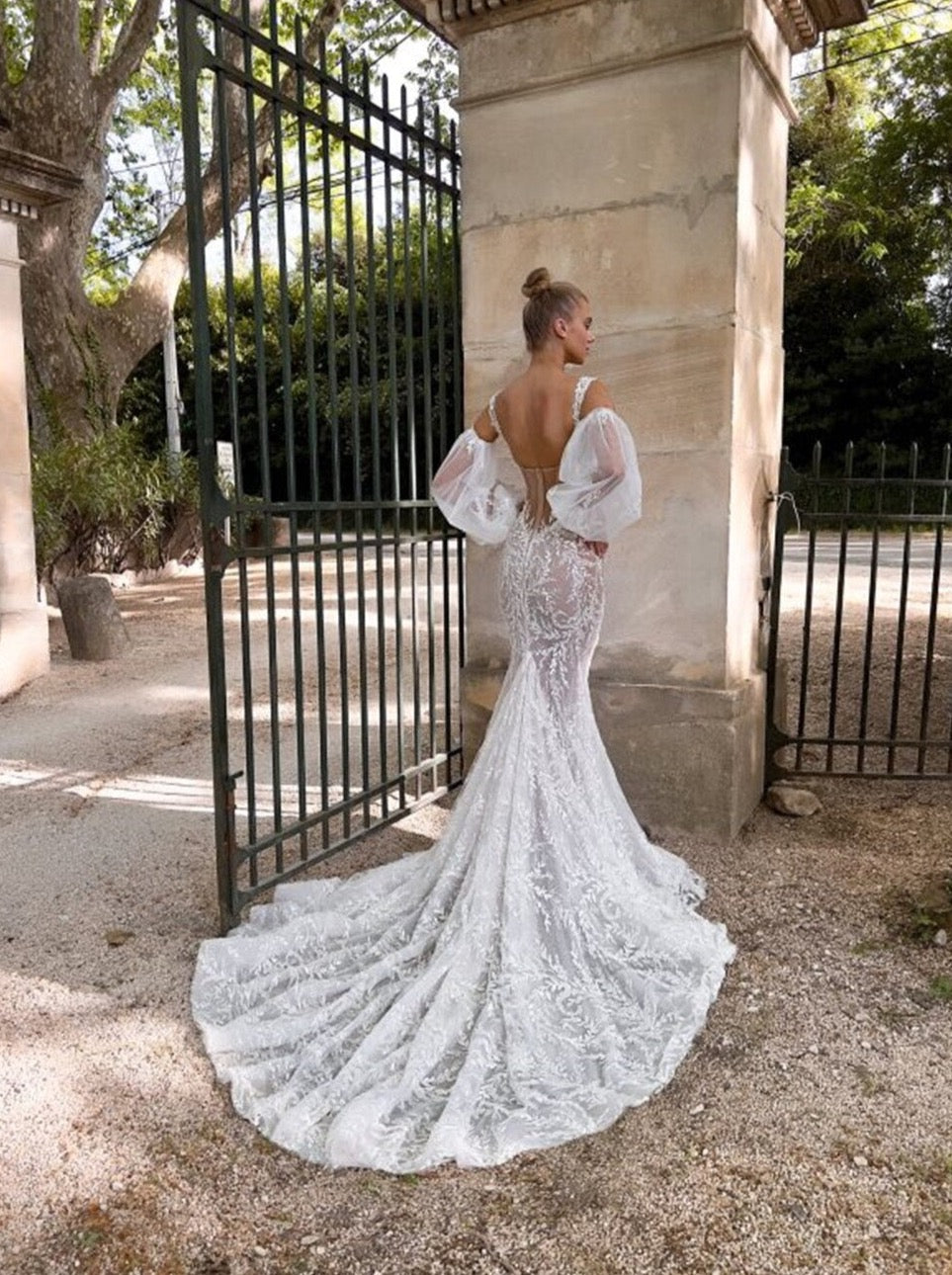 Introducing the Ruth Gown by Tom Sebastien, a stunning mermaid gown in pristine white. With a flattering sweetheart neckline, this unique gown will make you feel like a star! Bring the glamour to your evening with the Ruth Gown!