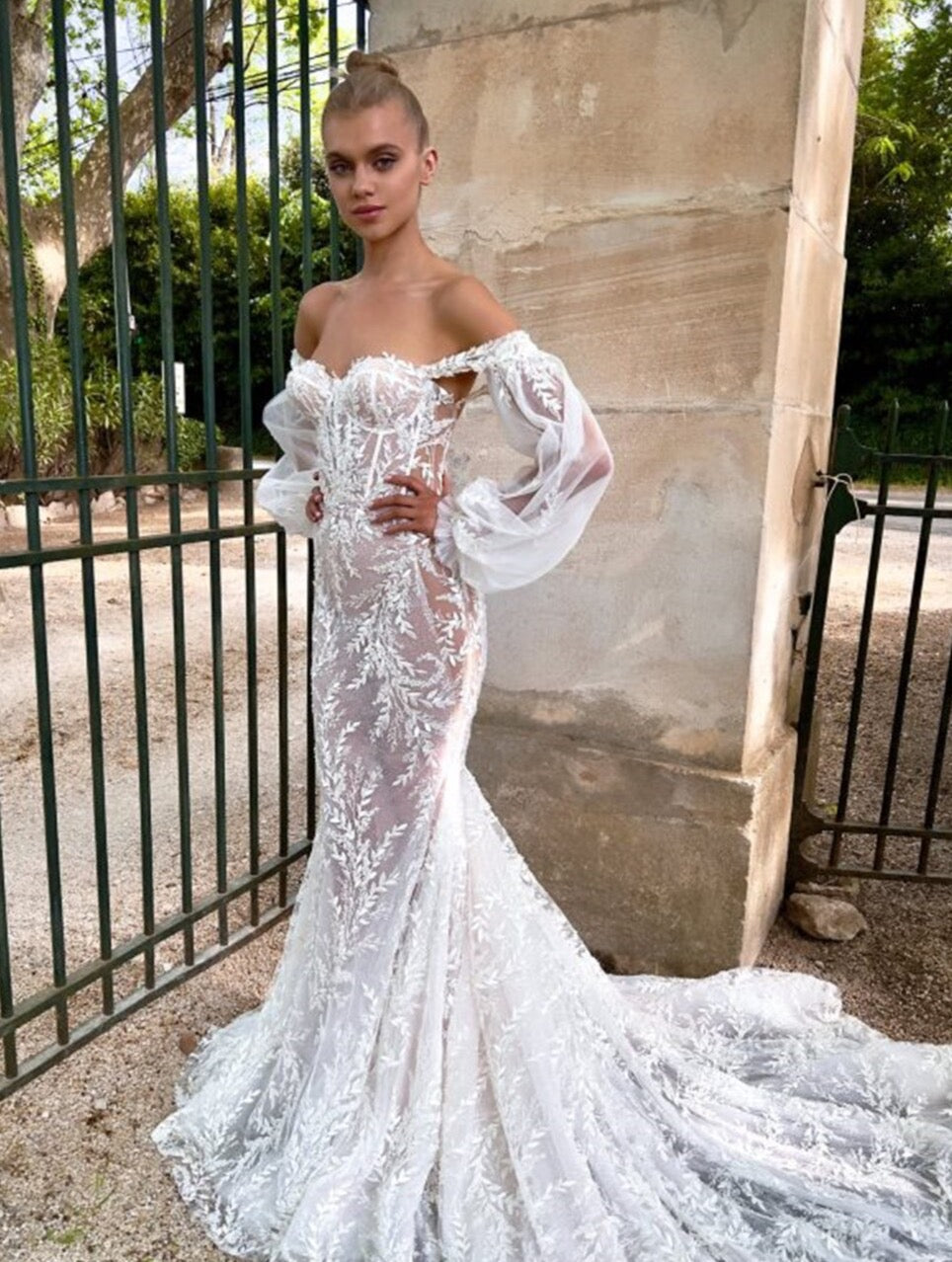 Introducing the Ruth Gown by Tom Sebastien, a stunning mermaid gown in pristine white. With a flattering sweetheart neckline, this unique gown will make you feel like a star! Bring the glamour to your evening with the Ruth Gown!