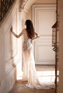 Robe Elaine