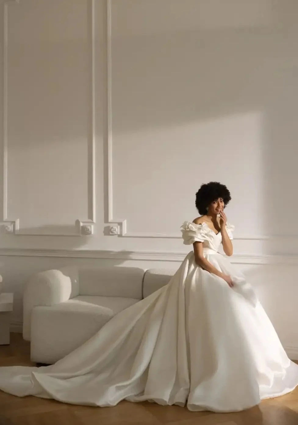 Elevate your elegance with our Dress Keisha. The V neckline and off the shoulder design exudes sophistication. Adorned with 3D flowers, this A line dress is a work of art. Perfect for weddings, you'll be the picture of grace and style.